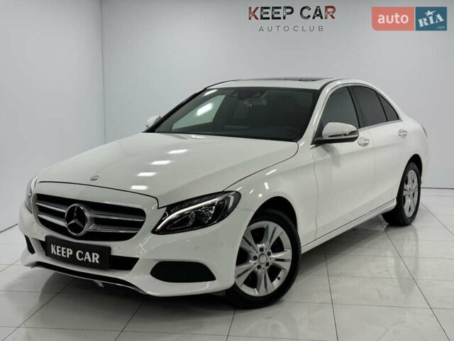 Білий Мерседес Ц-Клас, об'ємом двигуна 2.14 л та пробігом 144 тис. км за 23700 $, фото 1 на Automoto.ua