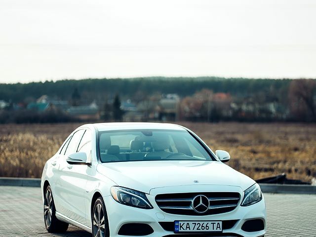 Білий Мерседес Ц-Клас, об'ємом двигуна 2 л та пробігом 0 тис. км за 21500 $, фото 1 на Automoto.ua