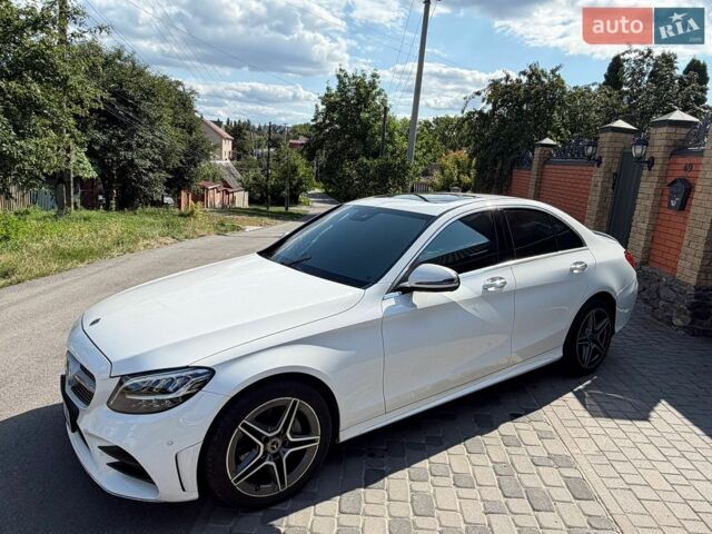 Білий Мерседес Ц-Клас, об'ємом двигуна 2 л та пробігом 147 тис. км за 30500 $, фото 1 на Automoto.ua
