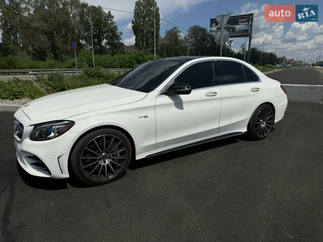 Білий Мерседес Ц-Клас, об'ємом двигуна 3 л та пробігом 95 тис. км за 34999 $, фото 1 на Automoto.ua