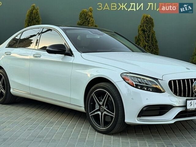 Белый Мерседес Ц-Класс, объемом двигателя 1.99 л и пробегом 35 тыс. км за 29900 $, фото 1 на Automoto.ua