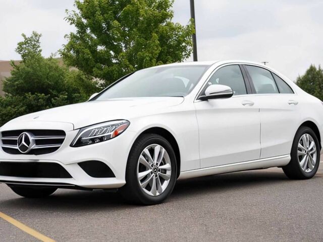 Білий Мерседес Ц-Клас, об'ємом двигуна 2 л та пробігом 44 тис. км за 14500 $, фото 1 на Automoto.ua