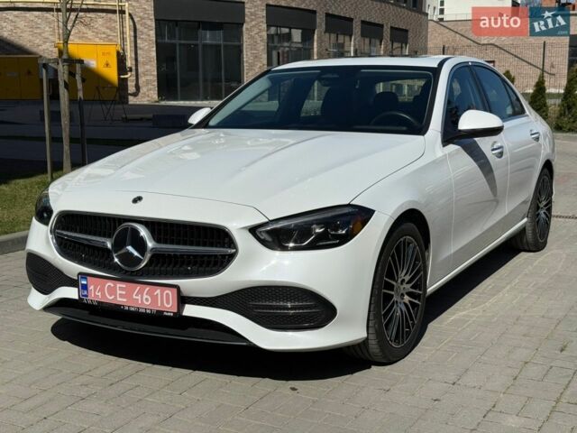 Білий Мерседес Ц-Клас, об'ємом двигуна 2 л та пробігом 36 тис. км за 39800 $, фото 1 на Automoto.ua