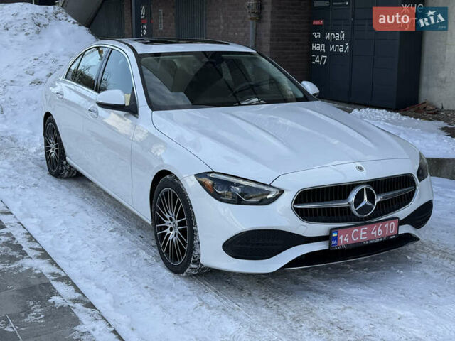 Білий Мерседес Ц-Клас, об'ємом двигуна 2 л та пробігом 36 тис. км за 42500 $, фото 1 на Automoto.ua