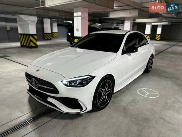 Белый Мерседес Ц-Класс, объемом двигателя 1.99 л и пробегом 36 тыс. км за 47000 $, фото 1 на Automoto.ua