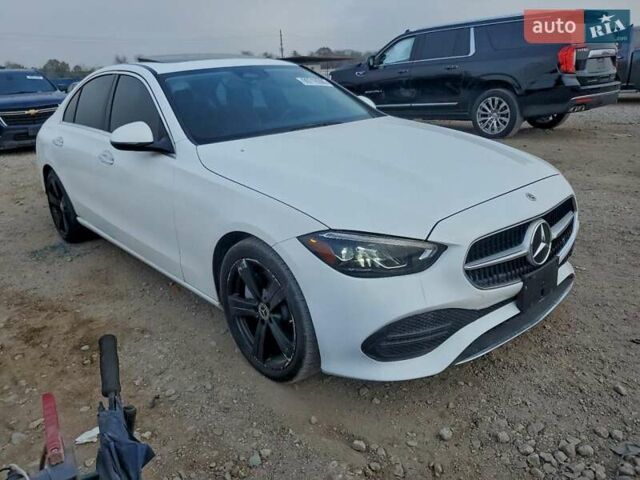 Білий Мерседес Ц-Клас, об'ємом двигуна 2 л та пробігом 140 тис. км за 15500 $, фото 1 на Automoto.ua