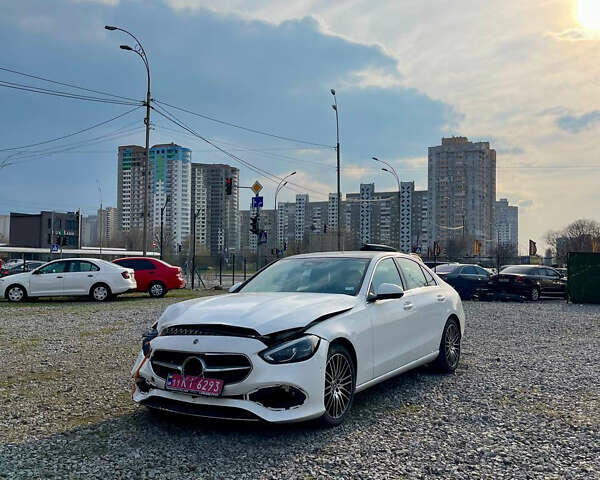 Білий Мерседес Ц-Клас, об'ємом двигуна 2 л та пробігом 26 тис. км за 35500 $, фото 1 на Automoto.ua