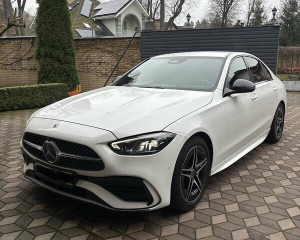 Белый Мерседес Ц-Класс, объемом двигателя 1.5 л и пробегом 65 тыс. км за 39900 $, фото 1 на Automoto.ua