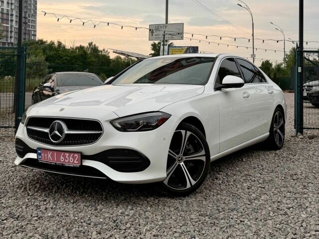 Білий Мерседес Ц-Клас, об'ємом двигуна 2 л та пробігом 18 тис. км за 41000 $, фото 1 на Automoto.ua