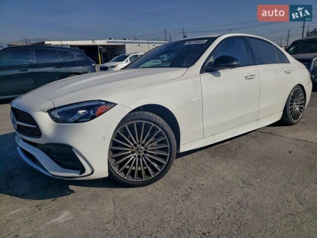 Белый Мерседес Ц-Класс, объемом двигателя 2 л и пробегом 13 тыс. км за 19000 $, фото 1 на Automoto.ua