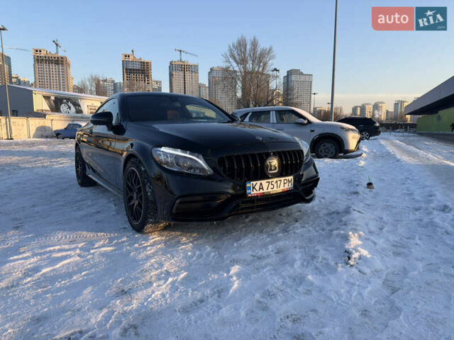 Чорний Мерседес Ц-Клас, об'ємом двигуна 1.99 л та пробігом 90 тис. км за 25999 $, фото 1 на Automoto.ua