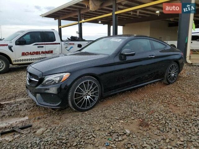Черный Мерседес Ц-Класс, объемом двигателя 1.99 л и пробегом 39 тыс. км за 5000 $, фото 1 на Automoto.ua