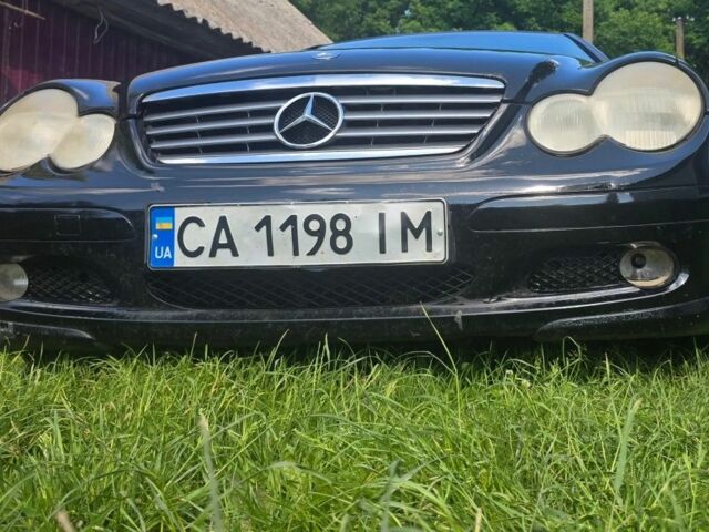 Чорний Мерседес Ц-Клас, об'ємом двигуна 2 л та пробігом 340 тис. км за 3400 $, фото 1 на Automoto.ua
