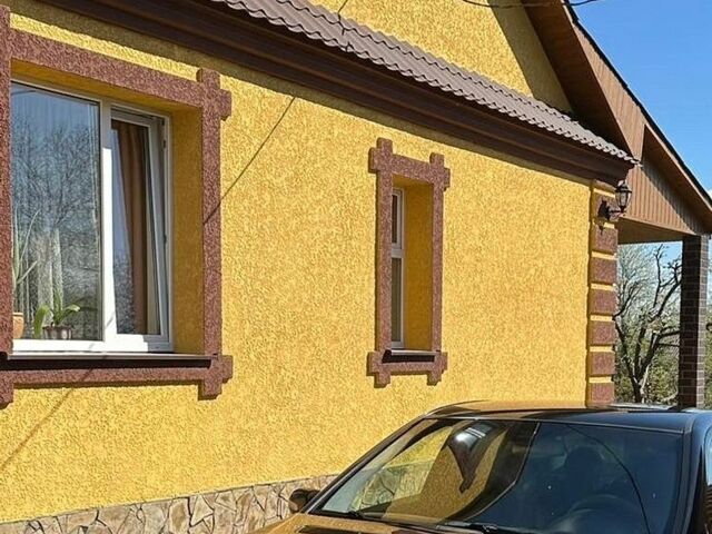 Черный Мерседес Ц-Класс, объемом двигателя 2.2 л и пробегом 305 тыс. км за 5500 $, фото 1 на Automoto.ua