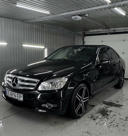 Черный Мерседес Ц-Класс, объемом двигателя 2.2 л и пробегом 253 тыс. км за 9800 $, фото 1 на Automoto.ua