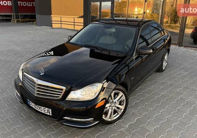 Мерседес Ц-Класс 2012 в Тернополе на Automoto.ua Черный Мерседес Ц-Класс, объемом двигателя 1.8 л и пробегом 174 тыс. км за 11999 $, фото 1 на Automoto.ua