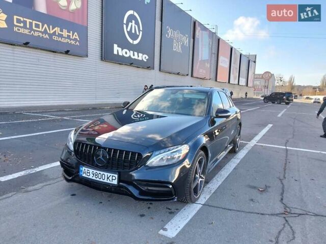 Чорний Мерседес Ц-Клас, об'ємом двигуна 2 л та пробігом 90 тис. км за 18999 $, фото 1 на Automoto.ua