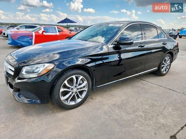 Черный Мерседес Ц-Класс, объемом двигателя 2 л и пробегом 56 тыс. км за 3500 $, фото 1 на Automoto.ua