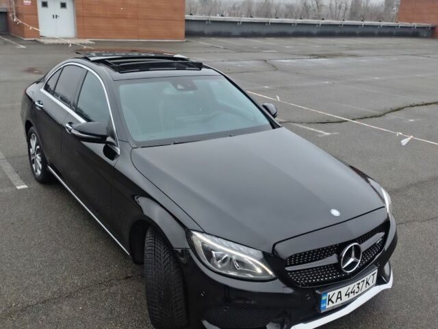 Черный Мерседес Ц-Класс, объемом двигателя 2 л и пробегом 105 тыс. км за 21500 $, фото 1 на Automoto.ua