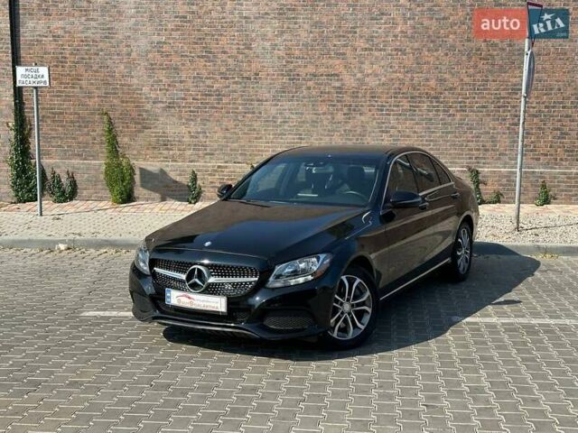 Черный Мерседес Ц-Класс, объемом двигателя 2 л и пробегом 73 тыс. км за 20500 $, фото 1 на Automoto.ua