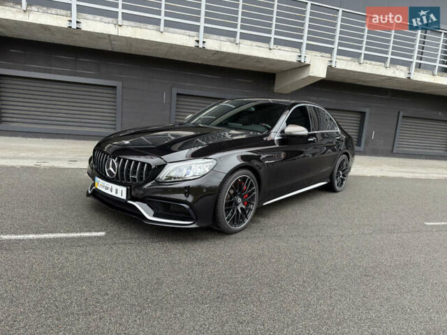 Чорний Мерседес Ц-Клас, об'ємом двигуна 3.98 л та пробігом 78 тис. км за 41500 $, фото 1 на Automoto.ua