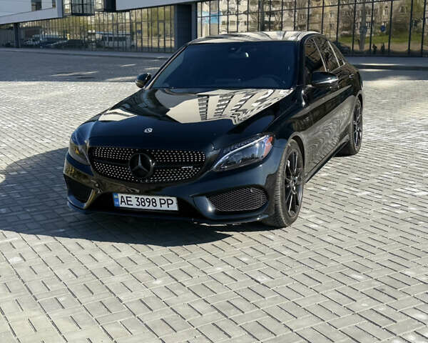 Чорний Мерседес Ц-Клас, об'ємом двигуна 3 л та пробігом 108 тис. км за 28500 $, фото 1 на Automoto.ua