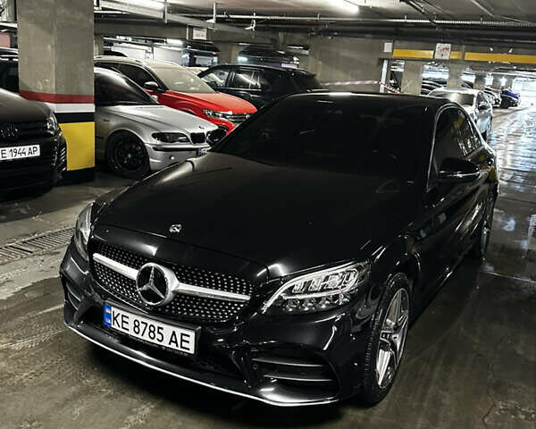 Черный Мерседес Ц-Класс, объемом двигателя 1.5 л и пробегом 131 тыс. км за 27500 $, фото 1 на Automoto.ua