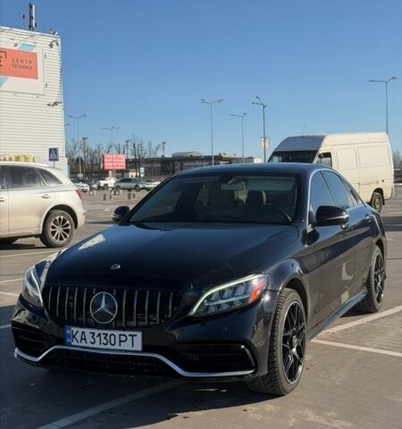 Черный Мерседес Ц-Класс, объемом двигателя 1.99 л и пробегом 156 тыс. км за 26500 $, фото 1 на Automoto.ua