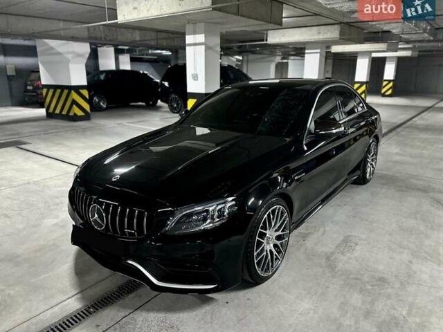 Чорний Мерседес Ц-Клас, об'ємом двигуна 3.98 л та пробігом 19 тис. км за 59500 $, фото 1 на Automoto.ua