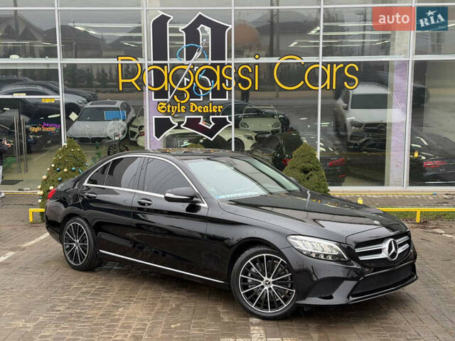Черный Мерседес Ц-Класс, объемом двигателя 1.99 л и пробегом 29 тыс. км за 30000 $, фото 1 на Automoto.ua