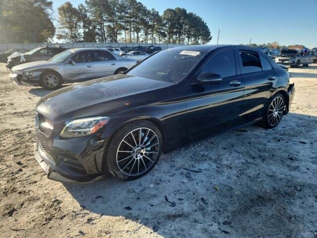 Черный Мерседес Ц-Класс, объемом двигателя 2 л и пробегом 59 тыс. км за 7800 $, фото 1 на Automoto.ua