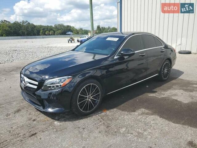 Черный Мерседес Ц-Класс, объемом двигателя 1.99 л и пробегом 72 тыс. км за 10300 $, фото 1 на Automoto.ua