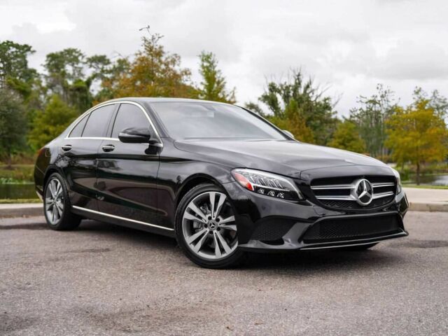 Чорний Мерседес Ц-Клас, об'ємом двигуна 2 л та пробігом 35 тис. км за 7300 $, фото 1 на Automoto.ua