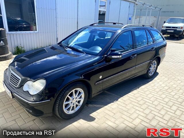 Чорний Мерседес Ц-Клас, об'ємом двигуна 1.8 л та пробігом 330 тис. км за 6200 $, фото 1 на Automoto.ua