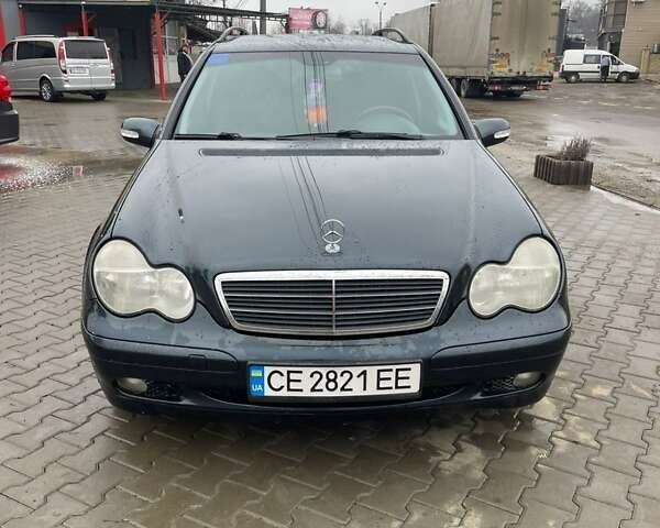 Чорний Мерседес Ц-Клас, об'ємом двигуна 2.2 л та пробігом 200 тис. км за 4200 $, фото 1 на Automoto.ua
