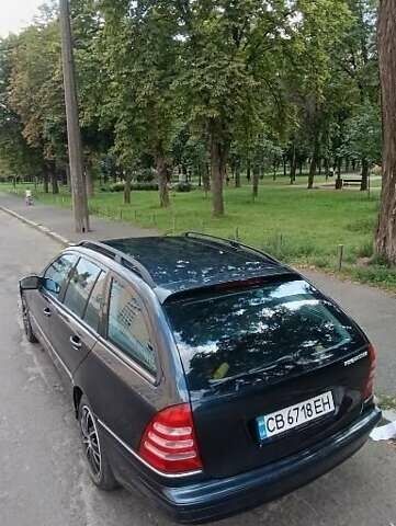 Чорний Мерседес Ц-Клас, об'ємом двигуна 1.8 л та пробігом 216 тис. км за 4700 $, фото 1 на Automoto.ua