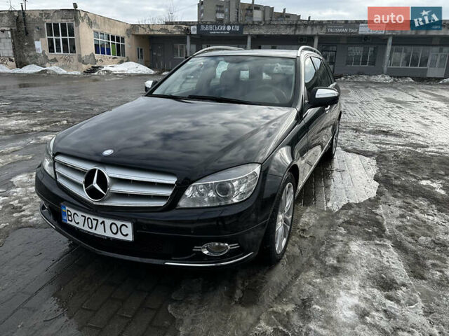 Черный Мерседес Ц-Класс, объемом двигателя 1.8 л и пробегом 389 тыс. км за 6850 $, фото 1 на Automoto.ua