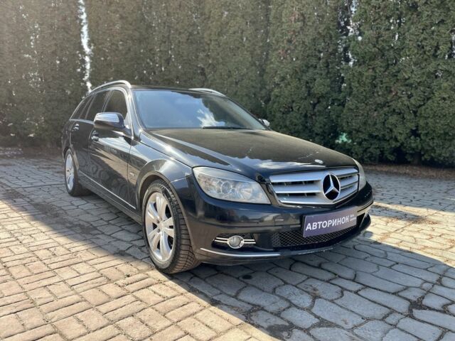 Чорний Мерседес Ц-Клас, об'ємом двигуна 2.1 л та пробігом 378 тис. км за 7600 $, фото 1 на Automoto.ua