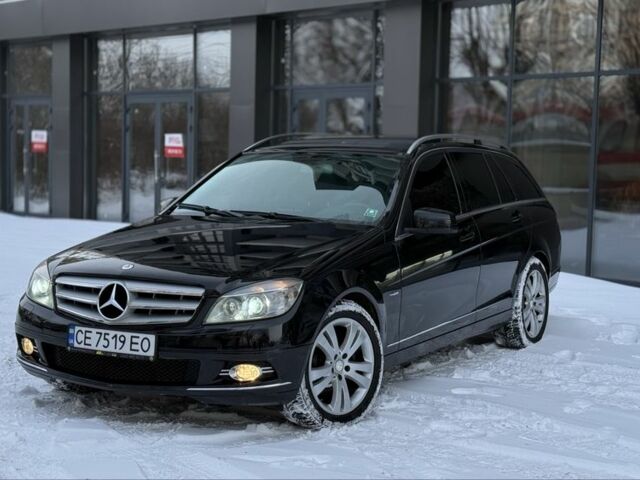 Чорний Мерседес Ц-Клас, об'ємом двигуна 2.1 л та пробігом 276 тис. км за 9150 $, фото 1 на Automoto.ua