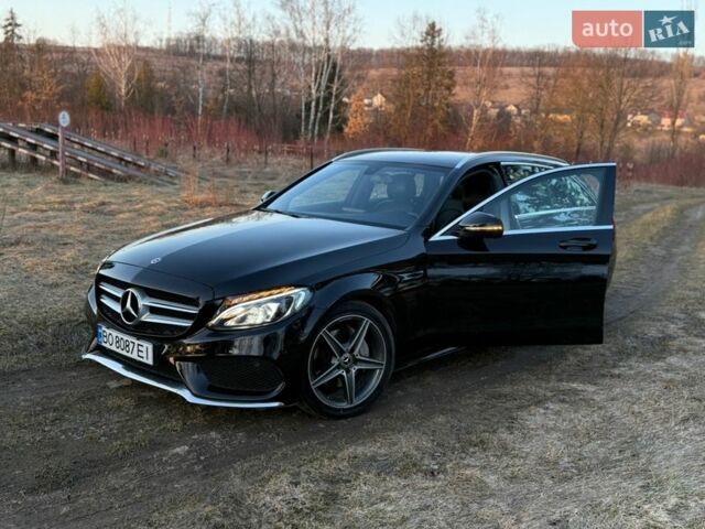 Черный Мерседес Ц-Класс, объемом двигателя 2.14 л и пробегом 331 тыс. км за 17400 $, фото 1 на Automoto.ua