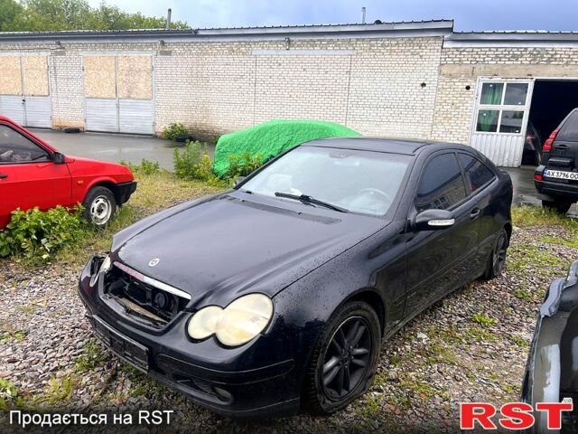 Мерседес Ц-Клас, об'ємом двигуна 2 л та пробігом 200 тис. км за 2500 $, фото 1 на Automoto.ua