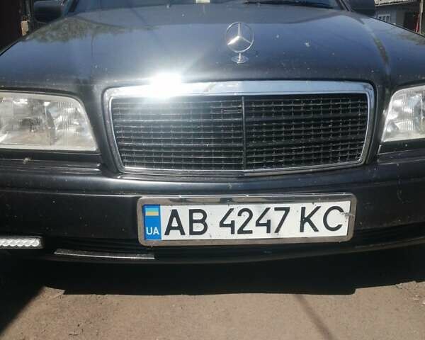 Мерседес Ц-Класс, объемом двигателя 1.8 л и пробегом 420 тыс. км за 3000 $, фото 1 на Automoto.ua