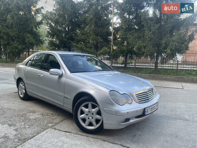 Мерседес Ц-Класс, объемом двигателя 2.2 л и пробегом 483 тыс. км за 4600 $, фото 1 на Automoto.ua