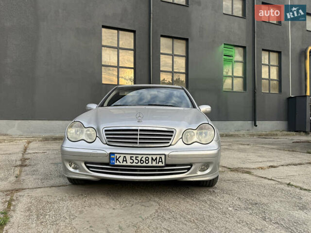 Мерседес Ц-Класс, объемом двигателя 1.8 л и пробегом 205 тыс. км за 6800 $, фото 1 на Automoto.ua