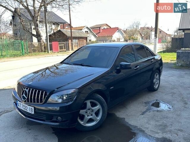 Мерседес Ц-Класс, объемом двигателя 2.1 л и пробегом 450 тыс. км за 8400 $, фото 1 на Automoto.ua