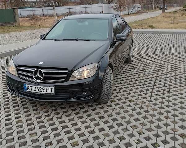 Мерседес Ц-Класс, объемом двигателя 2.2 л и пробегом 254 тыс. км за 9900 $, фото 1 на Automoto.ua
