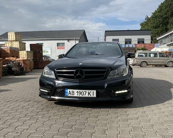 Мерседес Ц-Класс, объемом двигателя 1.8 л и пробегом 167 тыс. км за 13700 $, фото 1 на Automoto.ua