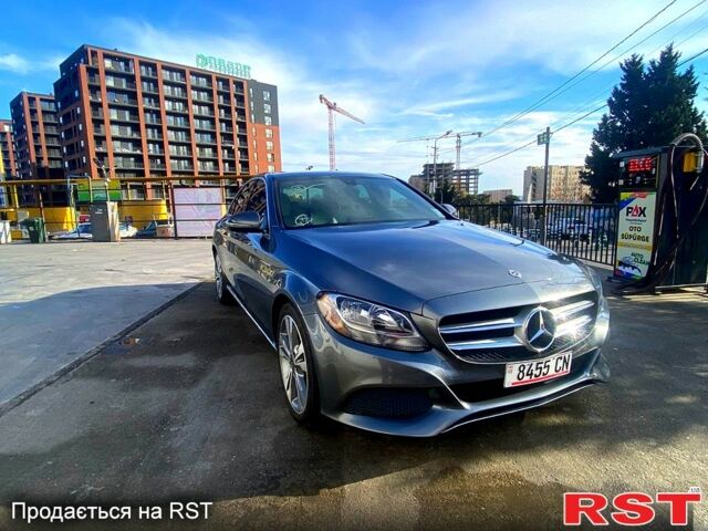 Мерседес Ц-Клас, об'ємом двигуна 2 л та пробігом 115 тис. км за 20500 $, фото 1 на Automoto.ua