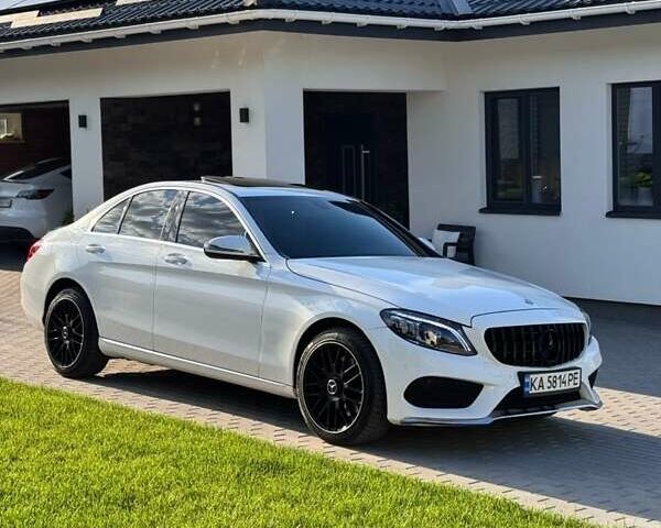 Мерседес Ц-Клас, об'ємом двигуна 1.99 л та пробігом 67 тис. км за 23500 $, фото 1 на Automoto.ua