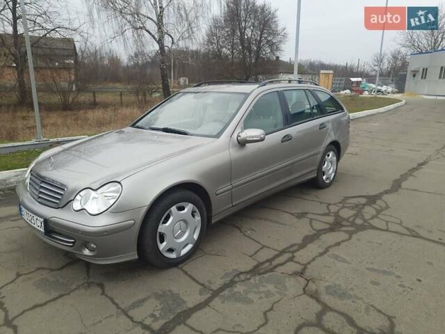 Мерседес Ц-Класс, объемом двигателя 2.2 л и пробегом 336 тыс. км за 6500 $, фото 1 на Automoto.ua